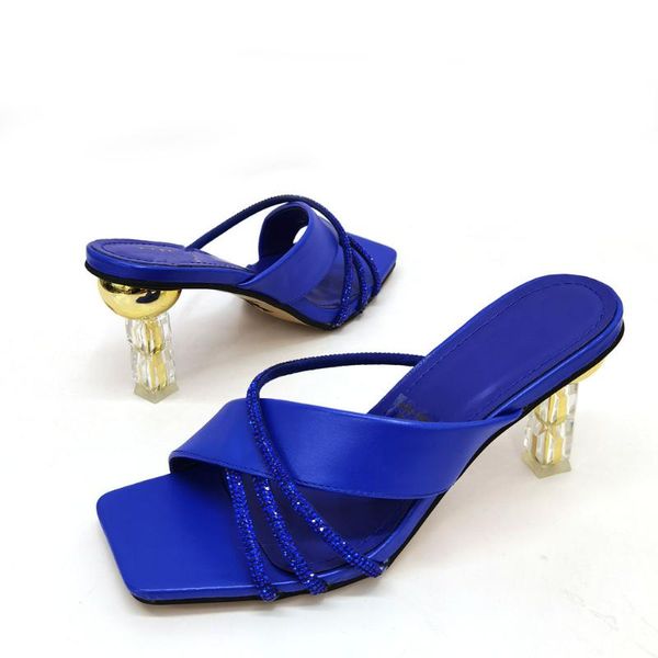 dress shoes elegant blue thin heel 7.5cm women with rhinestone decoration african pumps for party cr505, Black
dress shoes elegant blue thin heel 7.5cm women with rhinestone decoration african pumps for party cr505, Black
