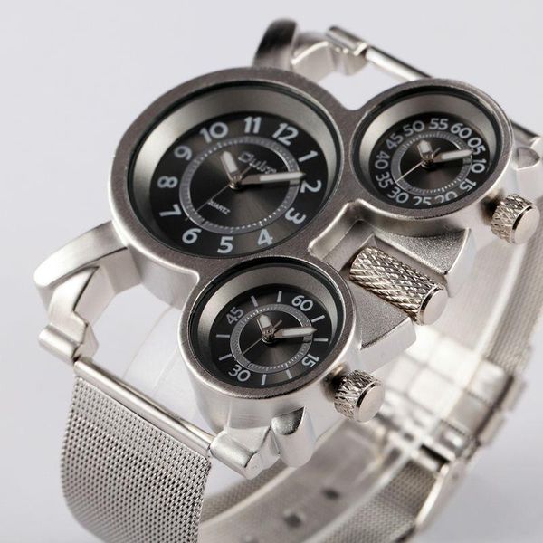 wristwatches 2021 oulm 1167 army watch big head 3 time zone japanese movement sports quartz clock military men luxury stainless steel, Slivery;brown
wristwatches 2021 oulm 1167 army watch big head 3 time zone japanese movement sports quartz clock military men luxury stainless steel, Slivery;brown