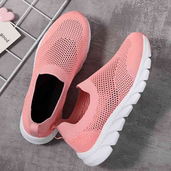 dress shoes summer women casual shoes mesh breathables shoe fashions softs bottom woman sports sneakers large size 41 verb, Black
dress shoes summer women casual shoes mesh breathables shoe fashions softs bottom woman sports sneakers large size 41 verb, Black