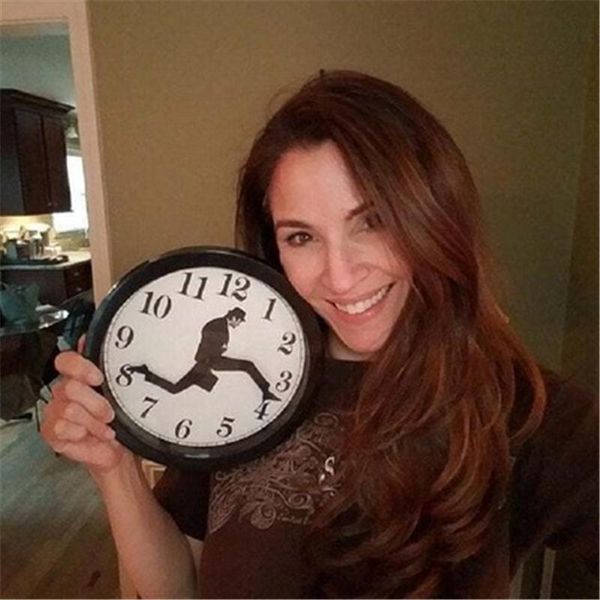 other clocks & accessories ministry of silly walk wall clock comedian home decor novelty watch funny walking silent mute wholesale
other clocks & accessories ministry of silly walk wall clock comedian home decor novelty watch funny walking silent mute wholesale