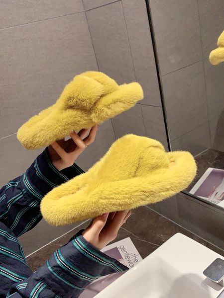 shoes womens slippers outdoor luxury slides fur flip flops platform pantofle female tap low lady flock designer plush 2021, Black
shoes womens slippers outdoor luxury slides fur flip flops platform pantofle female tap low lady flock designer plush 2021, Black