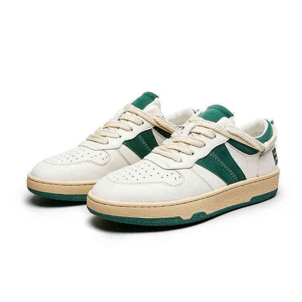 2021 couple minority dign small white sho men's summer and autumn german training low board children
2021 couple minority dign small white sho men's summer and autumn german training low board children