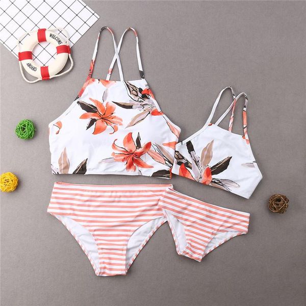 women's swimwear lovely floral striped set summer family match swimsuits mother daughter 2-10t girl high neck biquinis bandage bathing, White;black
women's swimwear lovely floral striped set summer family match swimsuits mother daughter 2-10t girl high neck biquinis bandage bathing, White;black
