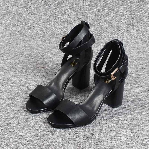 sandals comfort shoes for women roman all-match suit female beige block heels open toe buckle gladiator fashion black chunky cle
sandals comfort shoes for women roman all-match suit female beige block heels open toe buckle gladiator fashion black chunky cle