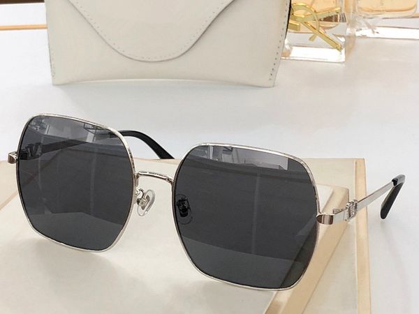 sunglasses for women summer style anti-ultraviolet 2048 retro plate plank full frame fashion eyeglasses random box, White;black
sunglasses for women summer style anti-ultraviolet 2048 retro plate plank full frame fashion eyeglasses random box, White;black