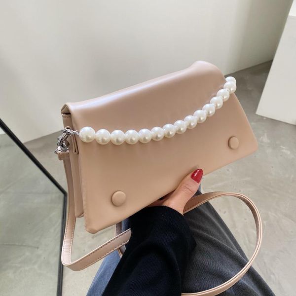evening bags pearl chain soft waterproof pu leather shoulder bag for women 2021 fashion women's designer messenger
evening bags pearl chain soft waterproof pu leather shoulder bag for women 2021 fashion women's designer messenger