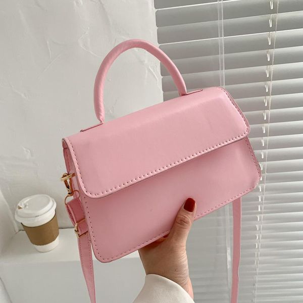 foreign air bag women 2021 spring and summer fashion hand-held one-shoulder slant across the net red stileevening bags evening
foreign air bag women 2021 spring and summer fashion hand-held one-shoulder slant across the net red stileevening bags evening