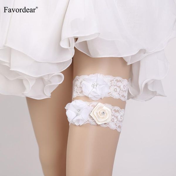 bridal gloves favordear white lace three flowers wedding garter 2 pc elastic band beading fashion belt for bride/women
bridal gloves favordear white lace three flowers wedding garter 2 pc elastic band beading fashion belt for bride/women
