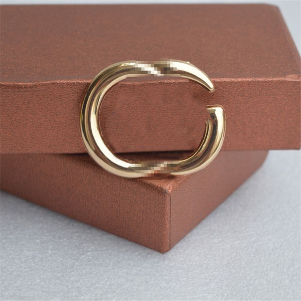 personality letter brooch exaggerated alloy brooches golden pin collar flower big party pins, Gray
personality letter brooch exaggerated alloy brooches golden pin collar flower big party pins, Gray