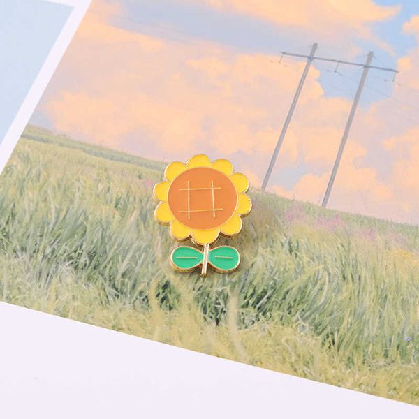 sunflower brooch bag pin sweater neckpin silk scarf buckle metal badge sunflower brooch, Gray
sunflower brooch bag pin sweater neckpin silk scarf buckle metal badge sunflower brooch, Gray