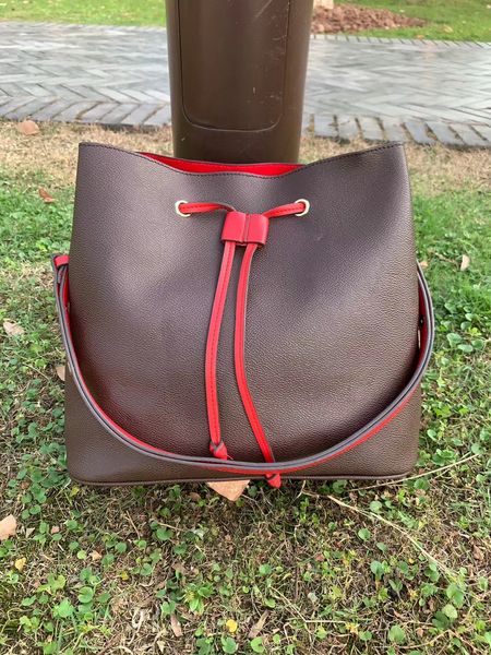 designer bag body straphandbag designer cross coloured women drawstring 2021 with bucket ckace shoulder casua fashion
designer bag body straphandbag designer cross coloured women drawstring 2021 with bucket ckace shoulder casua fashion