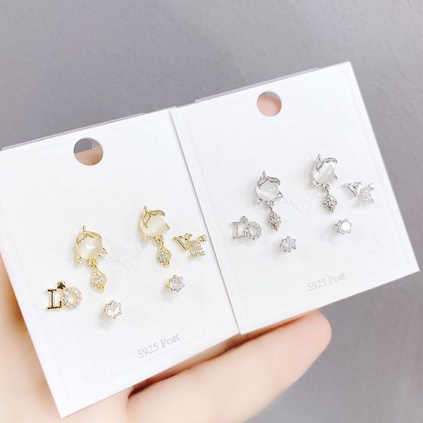 design 6 pcs 14k real gold letter love stud earrings luxury jewelry cubic zircon, Golden;silver
design 6 pcs 14k real gold letter love stud earrings luxury jewelry cubic zircon, Golden;silver