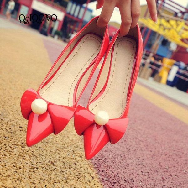 dress shoes 2021 stlye spring autumn women pearl bow pumps square low heels slip on party casual ladies red black silver
dress shoes 2021 stlye spring autumn women pearl bow pumps square low heels slip on party casual ladies red black silver