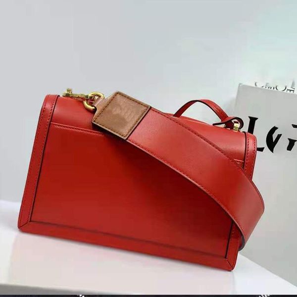 evening bags fashion women 2021 style metal box shoulder bags, handbags, material inside leather purse
evening bags fashion women 2021 style metal box shoulder bags, handbags, material inside leather purse