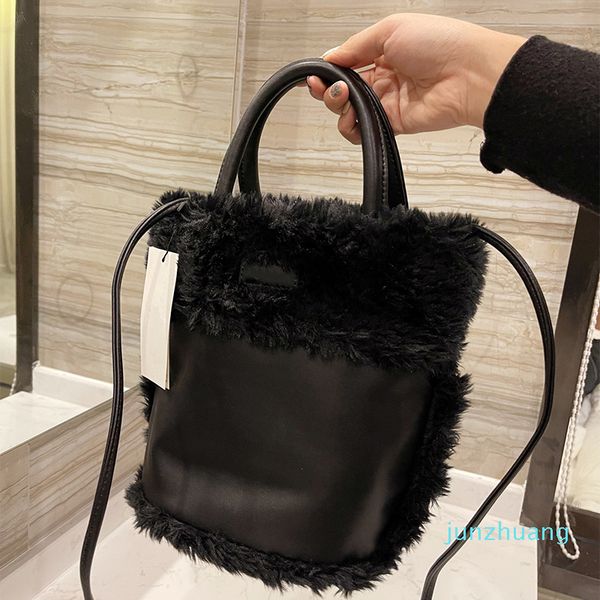 designer- women handbag crossbody bag luxury shoulder bags high-capacity various styles different colors fashion brand size 26*23cm
designer- women handbag crossbody bag luxury shoulder bags high-capacity various styles different colors fashion brand size 26*23cm