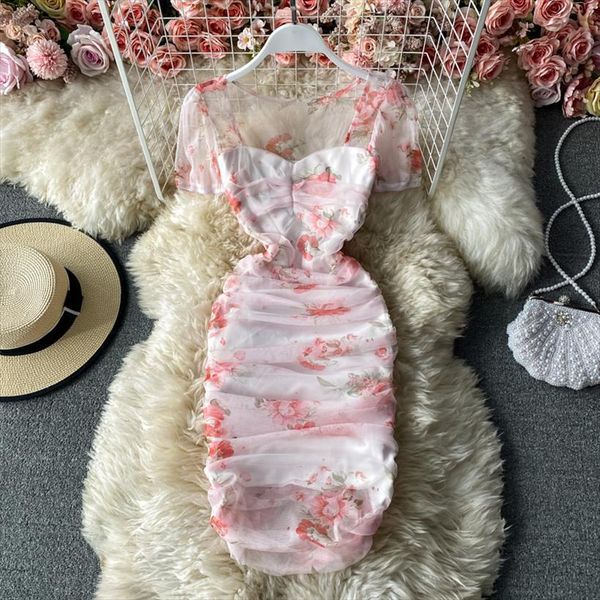 summer temperament waist bag women dress hip short fashion net gauze bubble sleeve tight fitting square collar printed c111, Black;gray
summer temperament waist bag women dress hip short fashion net gauze bubble sleeve tight fitting square collar printed c111, Black;gray