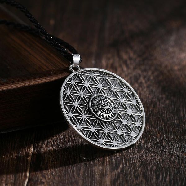 pendant necklaces antique silver sacred eye for men flower of life disk geometry science charm punk boyfirend's jewelry gift
pendant necklaces antique silver sacred eye for men flower of life disk geometry science charm punk boyfirend's jewelry gift