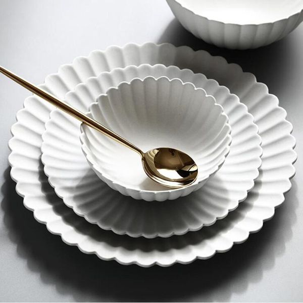 dishes & plates gray petal dinner plate ceramic kitchen tableware set rice salad noodles bowl soup cook tool 1pc
dishes & plates gray petal dinner plate ceramic kitchen tableware set rice salad noodles bowl soup cook tool 1pc