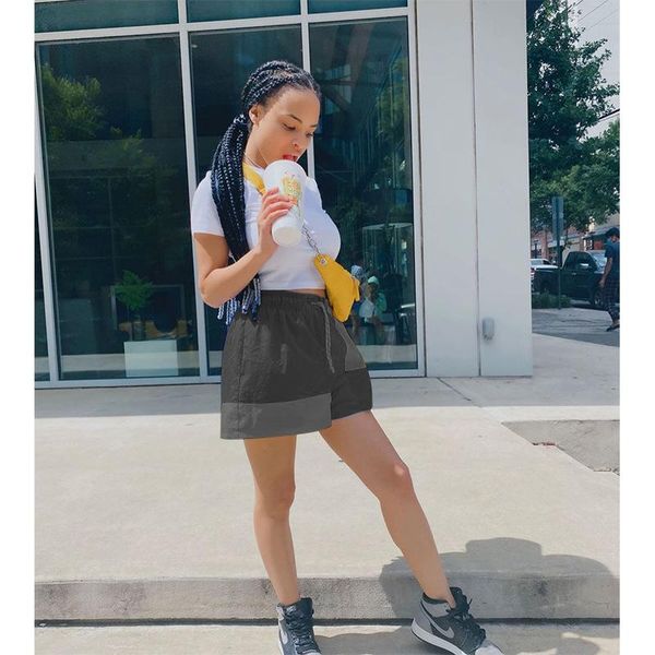 women's shorts 2021 ladies casual fashion lucky label slim street multi-color splicing double pocket sports, White;black
women's shorts 2021 ladies casual fashion lucky label slim street multi-color splicing double pocket sports, White;black