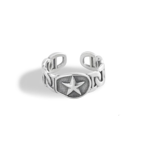 s925 silver ring korean fashion style hip hop index finger hollow chain oval star ring
s925 silver ring korean fashion style hip hop index finger hollow chain oval star ring