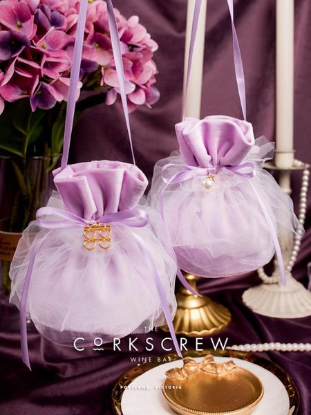 gift wrap 25pcs romantic purple bags with hand wedding candy box party favors baby shower packaging boxes supplies bag
gift wrap 25pcs romantic purple bags with hand wedding candy box party favors baby shower packaging boxes supplies bag