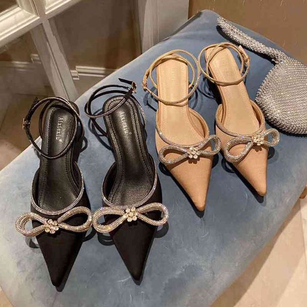 sandals bailamos crystal thin low heels slingbacks bow knot rhinestone shoes for party dress elegant pointy toe mules shoe 1es6, Black
sandals bailamos crystal thin low heels slingbacks bow knot rhinestone shoes for party dress elegant pointy toe mules shoe 1es6, Black