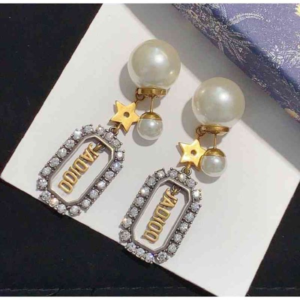 70% off outlet online / classic letters pearl earrings and silver pin earrings, Golden
70% off outlet online / classic letters pearl earrings and silver pin earrings, Golden