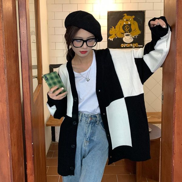 women's knits & tees women cardigan vintage loose long sleeve 2021 button-up black white stitching grid all-match lazy styleknitted coa
women's knits & tees women cardigan vintage loose long sleeve 2021 button-up black white stitching grid all-match lazy styleknitted coa