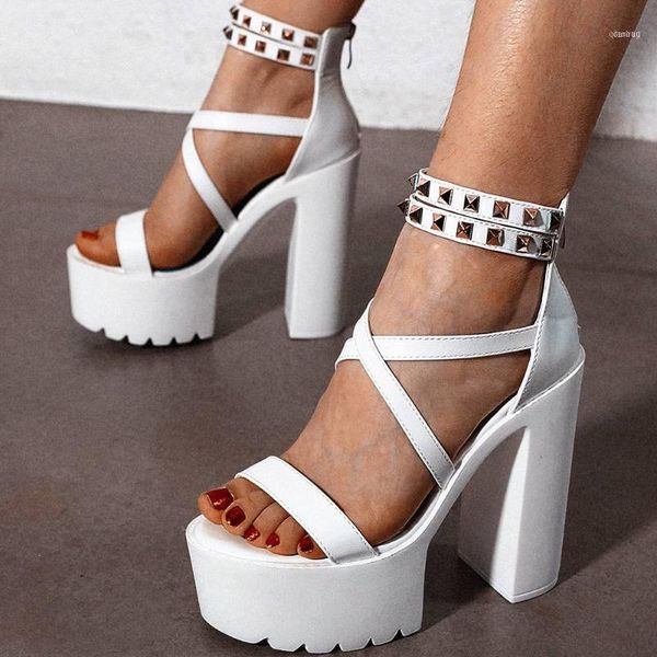 sandals gigifox ins 2021 rivets fashion extreme square high heels platform zipper summer shoes women11, Black
sandals gigifox ins 2021 rivets fashion extreme square high heels platform zipper summer shoes women11, Black