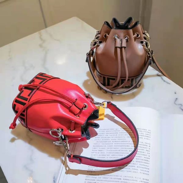 spring and summer new drawstring single bag portable bucket retro messenger versatile wide shoulder belt
spring and summer new drawstring single bag portable bucket retro messenger versatile wide shoulder belt