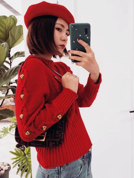 cemi ceri embroider small flowers long sleeve knitted pullover sweater solid color round neck 2021cc wool casual jumpers women's sweate, White;black
cemi ceri embroider small flowers long sleeve knitted pullover sweater solid color round neck 2021cc wool casual jumpers women's sweate, White;black