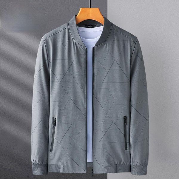 men's jackets 2021 spring autumn fashion solid color thin overcoats male middle-aged loose men father casual coats o42, Black;brown
men's jackets 2021 spring autumn fashion solid color thin overcoats male middle-aged loose men father casual coats o42, Black;brown
