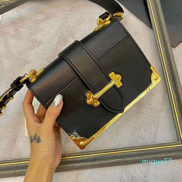 classic square chain shoulder bags letter insert buckle purse lady handbags genuine leather women clutch messenger bag crossbody totes
classic square chain shoulder bags letter insert buckle purse lady handbags genuine leather women clutch messenger bag crossbody totes