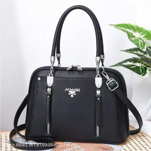 bag all-match trade new diagonal fashion one-shoulder casual foreign small portable shell 2021 mini beldh
bag all-match trade new diagonal fashion one-shoulder casual foreign small portable shell 2021 mini beldh