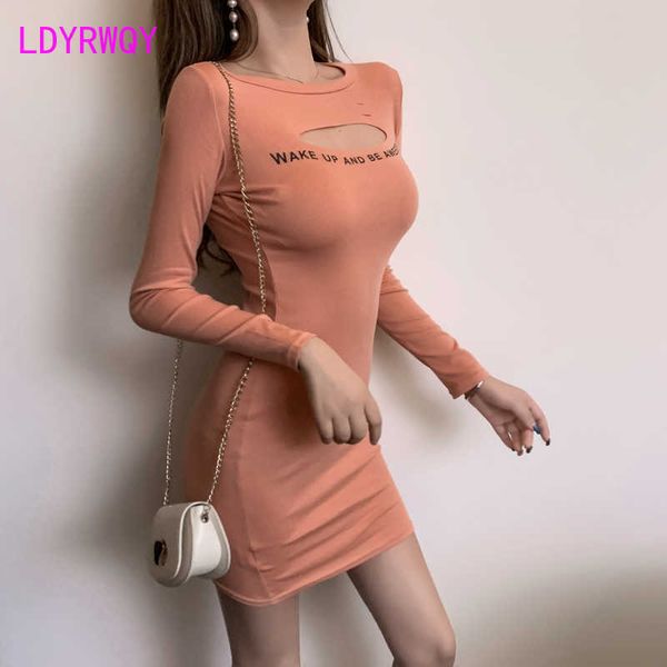 korean female letter print hollow slim hole bag hip long sleeve slim dress knee-length sheath office lady 210603, Black;gray
korean female letter print hollow slim hole bag hip long sleeve slim dress knee-length sheath office lady 210603, Black;gray