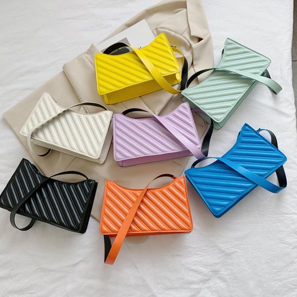 evening bags fashion exquisite shopping bag retro casual women totes shoulder female leather solid color chain handbag for 2021
evening bags fashion exquisite shopping bag retro casual women totes shoulder female leather solid color chain handbag for 2021