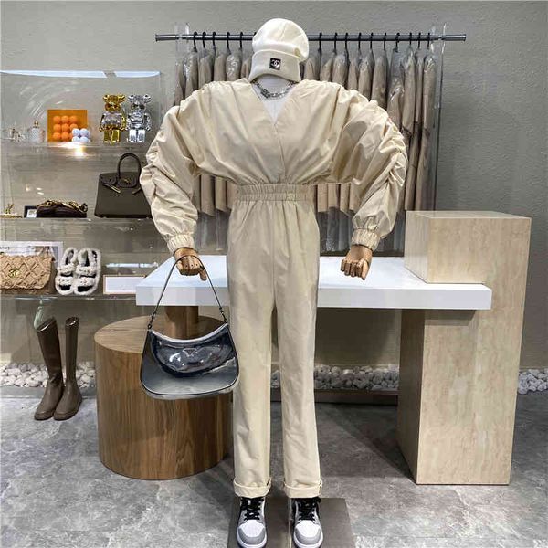 mode with cleavage bat lantern cuff niche high waist design show thin rectum tights overalls, Black;white
mode with cleavage bat lantern cuff niche high waist design show thin rectum tights overalls, Black;white