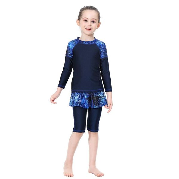 ethnic clothing islamic swimming suit for girls print 2 piece set swimsuits 2021 turkey kaftan muslim clothes bathing hijab swimwear, Red
ethnic clothing islamic swimming suit for girls print 2 piece set swimsuits 2021 turkey kaftan muslim clothes bathing hijab swimwear, Red