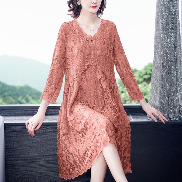 casual dresses women dress autumn 2021 office lady three quarter sleeve long loose solid lace embroidery feathers v-neck, Black;gray
casual dresses women dress autumn 2021 office lady three quarter sleeve long loose solid lace embroidery feathers v-neck, Black;gray