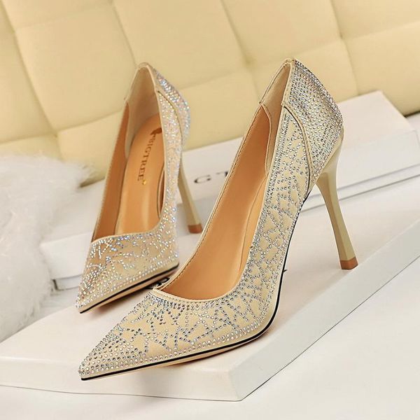 dress shoes 2021 classic pumps women high heel wedding lace kitten heels spring ladies slippers stiletto, Black
dress shoes 2021 classic pumps women high heel wedding lace kitten heels spring ladies slippers stiletto, Black