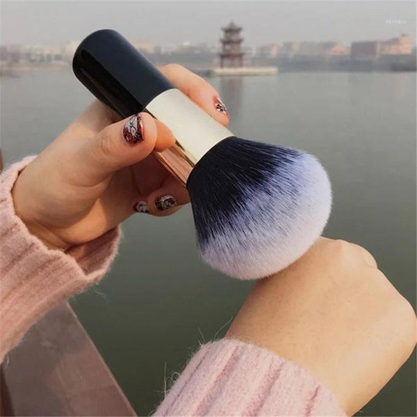 big size makeup brushes chubby foundation powder face brush set soft blush professional large cosmetics make up tools1
big size makeup brushes chubby foundation powder face brush set soft blush professional large cosmetics make up tools1