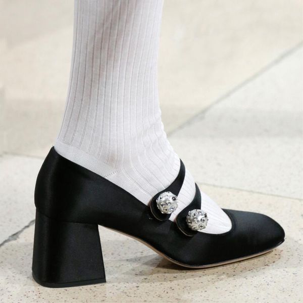 dress shoes women's pointed toe block heels 6.5cm chunky high heel pumps patent leather thick wedding party mary janes pump, Black
dress shoes women's pointed toe block heels 6.5cm chunky high heel pumps patent leather thick wedding party mary janes pump, Black