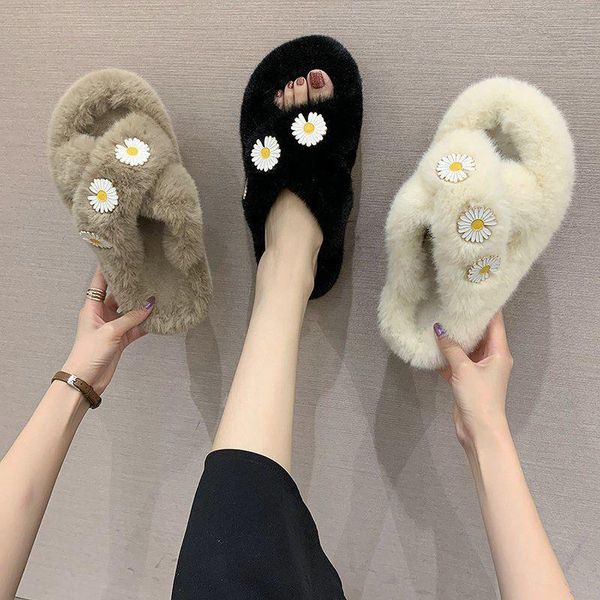 chrysanthemum fur slippers women 2021 autumn korean cross-strap shoes ladies warm soft-soled, Black
chrysanthemum fur slippers women 2021 autumn korean cross-strap shoes ladies warm soft-soled, Black