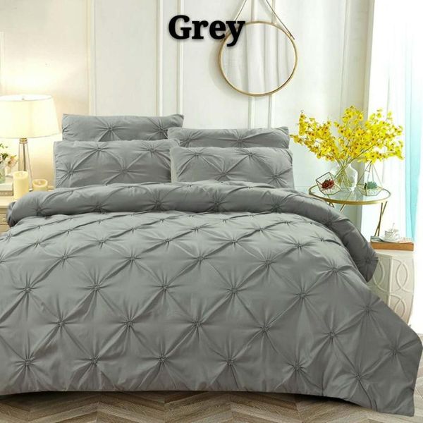 bedding sets 2021 minimalist handmade flower simple duvet cover 2/3pcs twin full king size wholesaler
bedding sets 2021 minimalist handmade flower simple duvet cover 2/3pcs twin full king size wholesaler