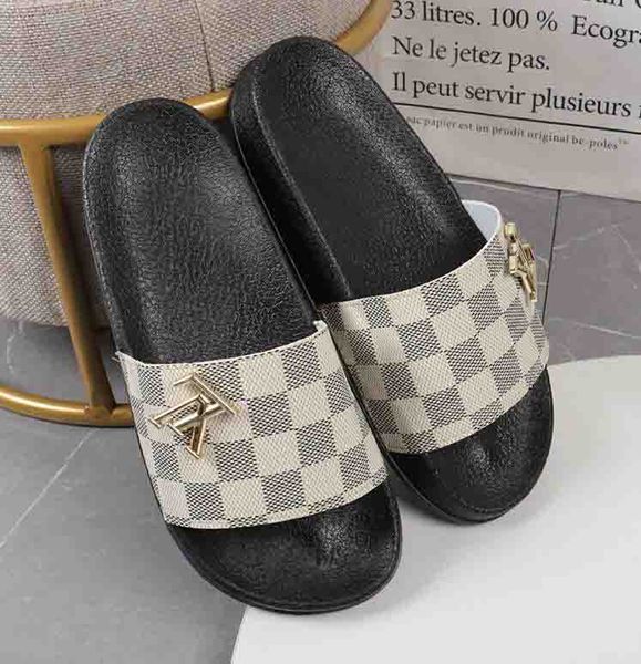 lv louis slippers vitton sandals flat fashion slippery rubber slippers casual shoes flip flops 9527, Black
lv louis slippers vitton sandals flat fashion slippery rubber slippers casual shoes flip flops 9527, Black