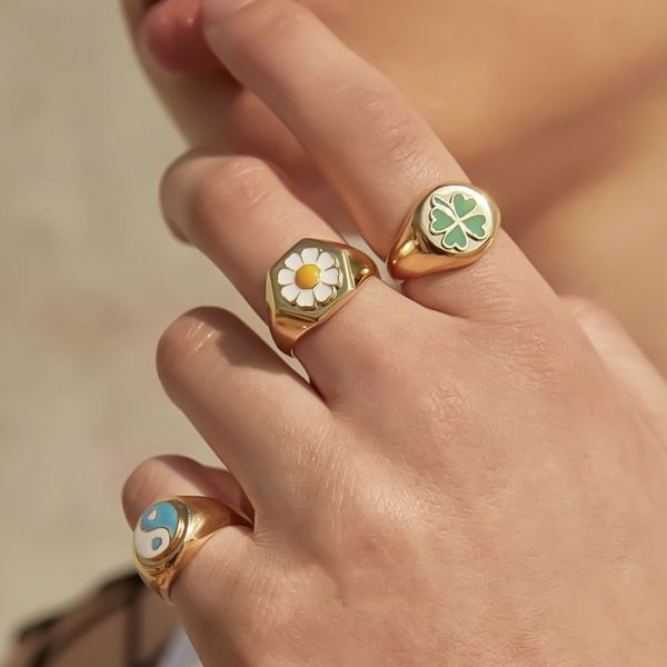 2020 new small daisy tulip enamel metal rings fashion clover heart butterfly ring for women girls party jewelry wholesale, Silver
2020 new small daisy tulip enamel metal rings fashion clover heart butterfly ring for women girls party jewelry wholesale, Silver