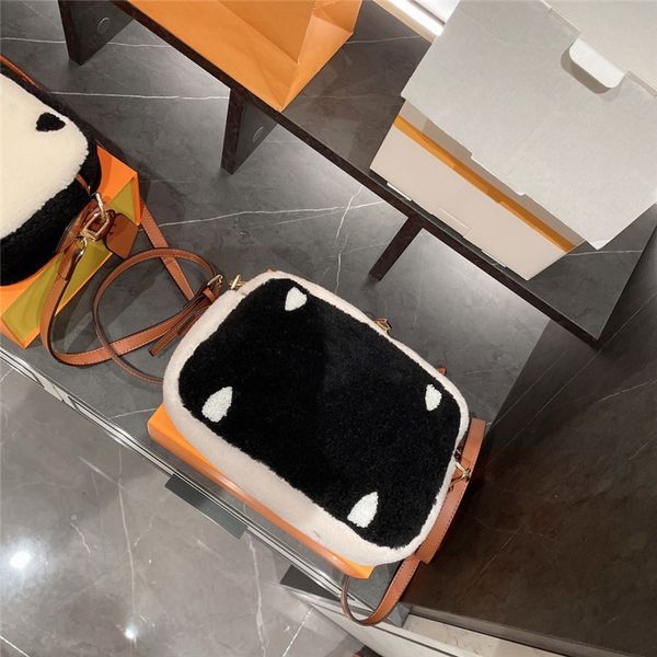 winter soft lamb wool crossbody bag square cute size black and white warm fashion sling bags designer purse men womens shopping pocket new, Black;red
winter soft lamb wool crossbody bag square cute size black and white warm fashion sling bags designer purse men womens shopping pocket new, Black;red