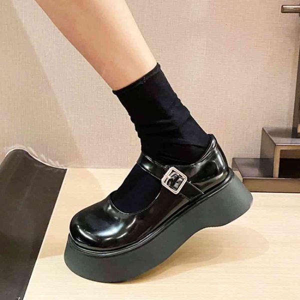 sandals ins girl solid thick bottom platform buckle shoes women fashion casual spring autumn pumps, Black 
sandals ins girl solid thick bottom platform buckle shoes women fashion casual spring autumn pumps, Black