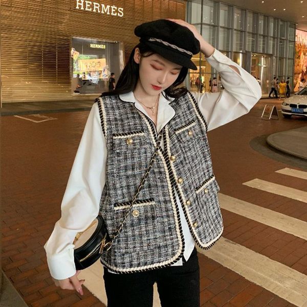 two piece dress autumn 2021 fashion small fragrance vest + leisure student long sleeve shirt two-piece suit women's wear, White
two piece dress autumn 2021 fashion small fragrance vest + leisure student long sleeve shirt two-piece suit women's wear, White