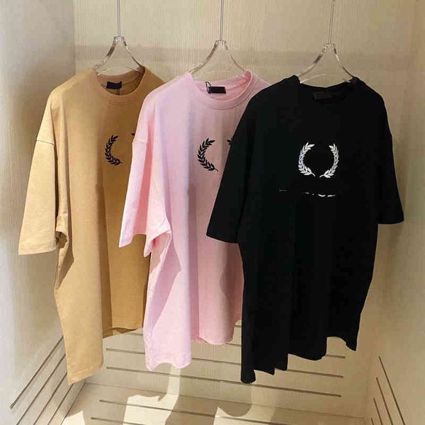 2022 factory wholesale new classic printed loose t-shirt lovers' style men's and women's casual versatile short sleeve 230g c, White
2022 factory wholesale new classic printed loose t-shirt lovers' style men's and women's casual versatile short sleeve 230g c, White